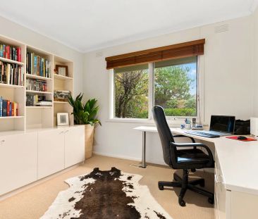 5 View Point Avenue, Mount Eliza. - Photo 4