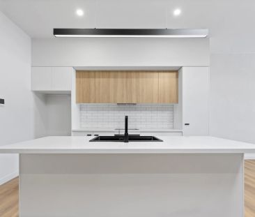 2/200 Commercial Road, Prahran. - Photo 3