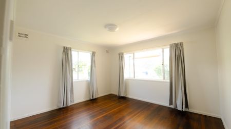 3 bedroom home in flood free South Grafton - Photo 2