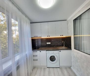 Apartament cu o camera de inchiriat in zona Aeroportului - Photo 2