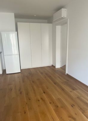 Traumhafte neuwertige 2-Zimmer-Wohnung mit großem Balkon in erstklassiger Lage! - Foto 1
