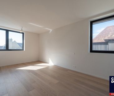 Alleenstaande energiezuinig en uitzonderlijk afgewerkte nieuwbouwvilla - Photo 2