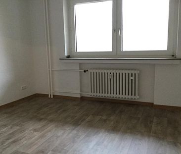 Gut aufgeteilte 3-Zimmer-Wohnung in Gelsenkirchen Hassel - Photo 6