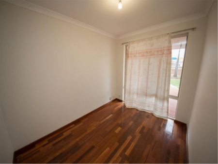 Room to Move! - Photo 2