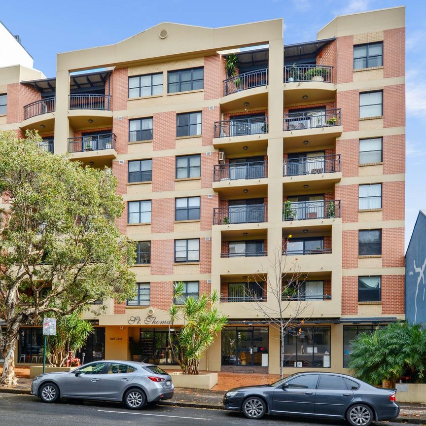 Urban convenience in the heart of Surry Hills - Photo 1