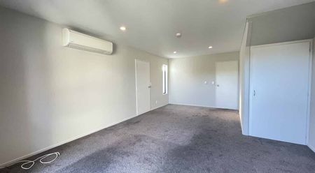 Great Location - Photo 4