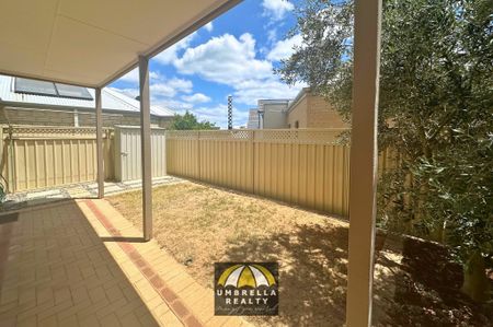 Unit 3, 17 Marlston Dr, Bunbury, 6230 - Photo 2