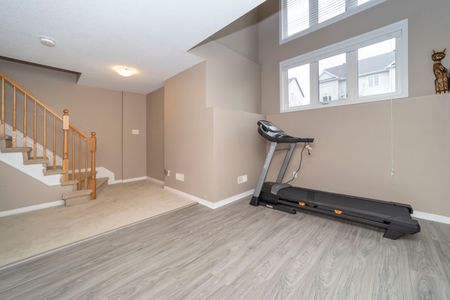For Lease - 309 Galston Private, Orleans - Convent Glen and Area, Ontario - Photo 5