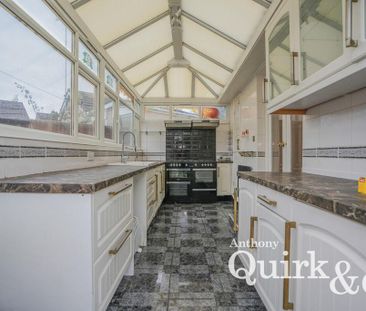 3 bedroom detached bungalow to rent - Photo 3