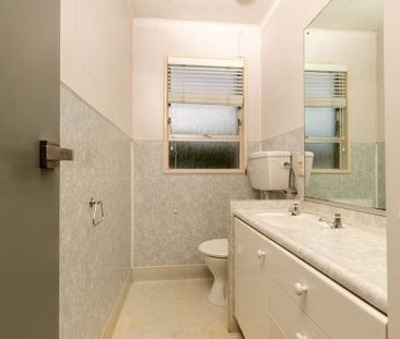 Charming Apartment - Photo 5