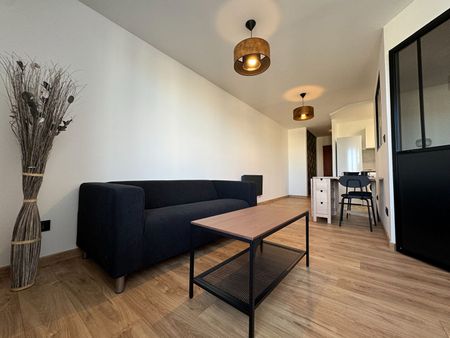 "LE LARICHOIS" - Location Appartement la riche : 38.02 m2 - Photo 3