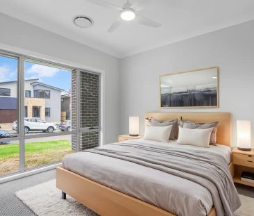 “Stylish Single-Level Living” - Photo 4