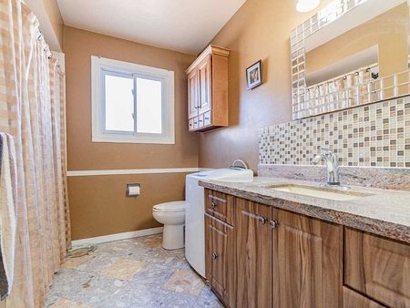 For Lease - 76 Kingswood Drive, Brampton, Ontario - Photo 3