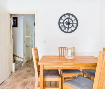 2 bedroom terraced house to rent - Photo 5