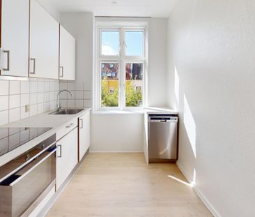 Indbydende lejlighed i hjertet af Aalborgs livlige miljø - Foto 5