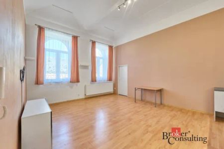 Pronájem bytu 2+kk 45 m - Fotografie 3