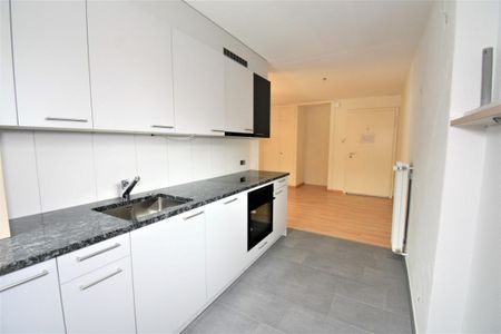 Perfekte Lage in St. Gallen, preiswerte Wohnung mit Balkon und neuer Küche - was will man mehr? - Photo 2