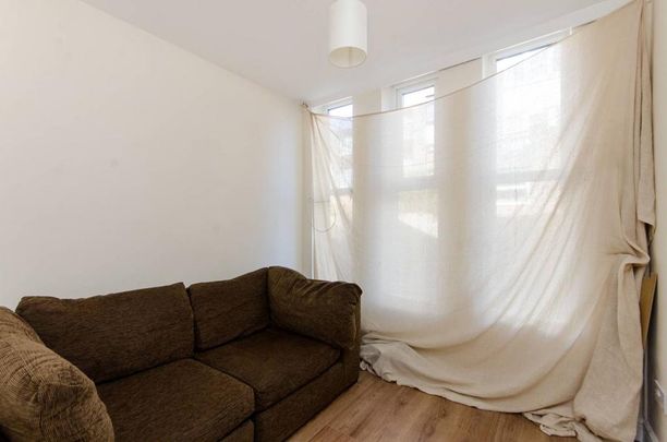 5 bedroom terraced house to rent - Photo 1