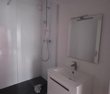 location Appartement T4 DE 91.4m² À PARIS - Photo 4
