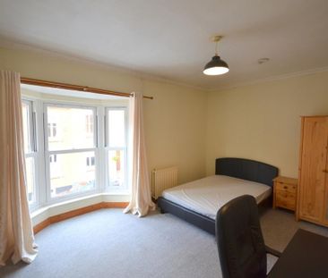 4 bedroom house to rent - Photo 2