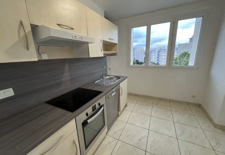 Appartement T2 à GRENOBLE - Photo 2