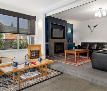 225 Maungatapu Road - Photo 5