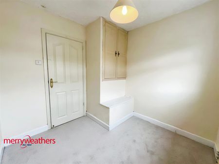 3 bed semi-detached house to rent in Lindum Drive, Rotherham, S66 - Photo 4