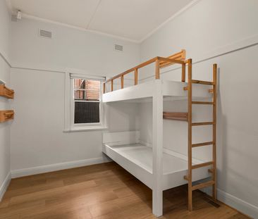 806 Glen Huntly Road, Caulfield South VIC 3162 - House For Rent | D... - Photo 1