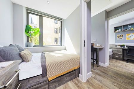 Standard 2-Bed Apartment - Photo 5