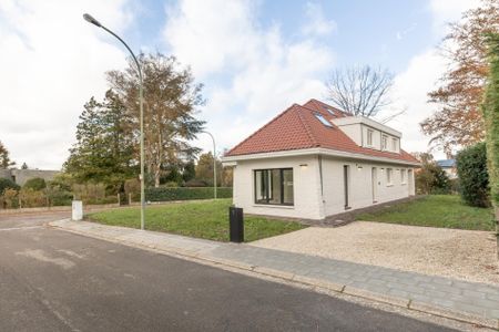 Prachtig gerenoveerde villa met 3 slaapkamers - Photo 2