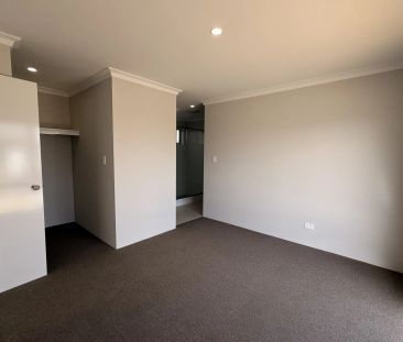 Modern Family Living in the Heart of Lakelands - Photo 6