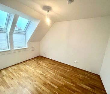 Ruhige DG-2-Zimmer-Wohnung mit Balkon in 1210 Wien zu mieten - Photo 2