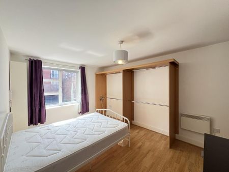 1 bedroom flat to rent - Photo 5