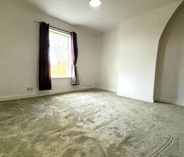 Slater Street, Blackburn. Lancs. BB2 4PA - Photo 3