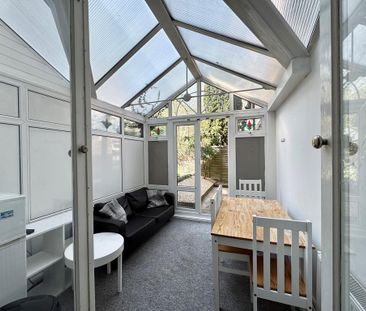 1 bedroom in a house share to rent - Photo 4