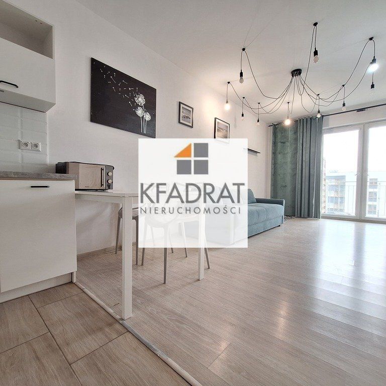 Wynajmę jasne 2 pokoje z balkonem, 2018 r, winda - Zdjęcie 1