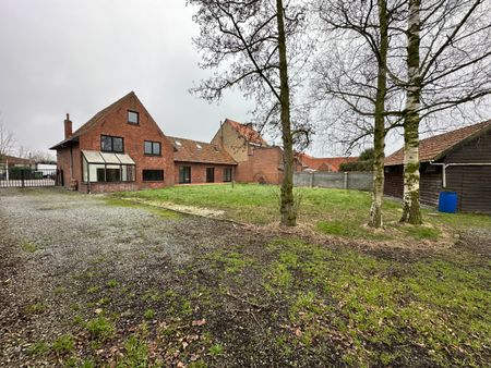 Woning met 4 slaapkamers en grote tuin - Foto 3