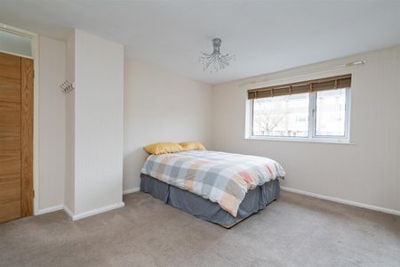 3 bed terraced house to rent in Ratcliffe Road, Solihull, B91 - Photo 5