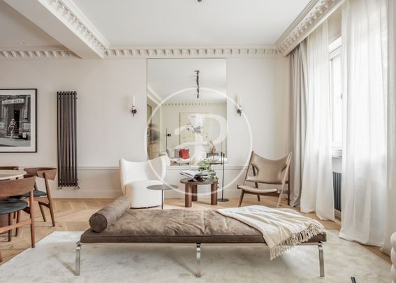 Flat for rent in Claudio Coello - Photo 1