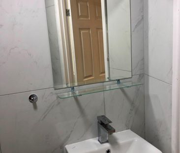 Room in a Shared Flat, London Road, E13 - Photo 6