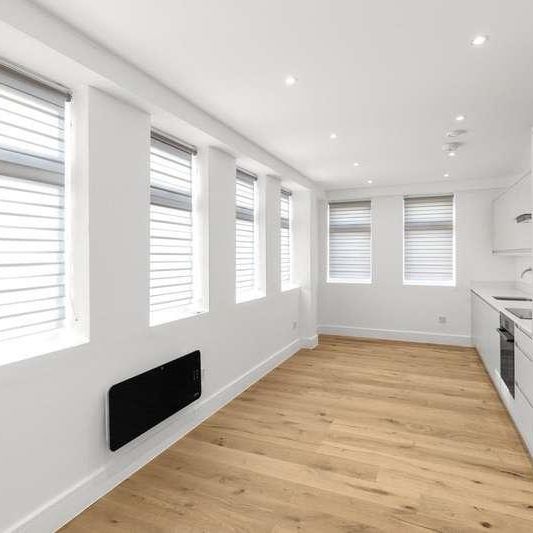 London Road, Sittingbourne, Kent, ME10 - Photo 1