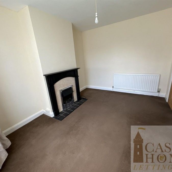 Acton Road, Lowestoft - Photo 1