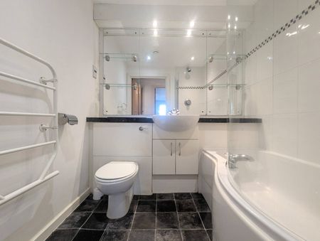 The Citadel, 15 Ludgate Hill, Manchester City Centre, M4 4AL - Photo 4