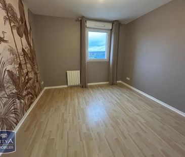 Location Appartement 2 pièces 47m² ST AUBIN LES ELBEUF 76410 - Photo 4