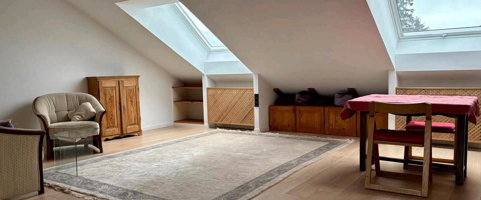 Appartement im Dachgeschoss zu vermieten - Foto 1