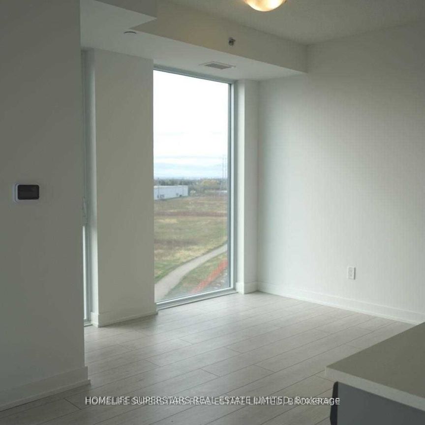 For Lease - 3200 Dakota common Road Unit# B513, Burlington, Ontario - Photo 1