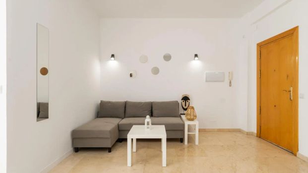 Apartamento de alquiler en Calle Eduardo Aguilera Romero, 12, Manantiales - Estación de Autobuses - Photo 1