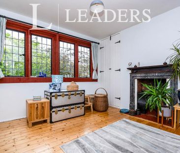 1 bedroom in a house share to rent - Photo 3