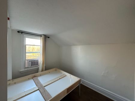 For Lease - 167 Nassau Street, Oshawa, Ontario - Photo 5
