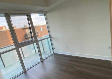 For Lease - 8 Ann Street Unit# 305, Mississauga, Ontario - Photo 4